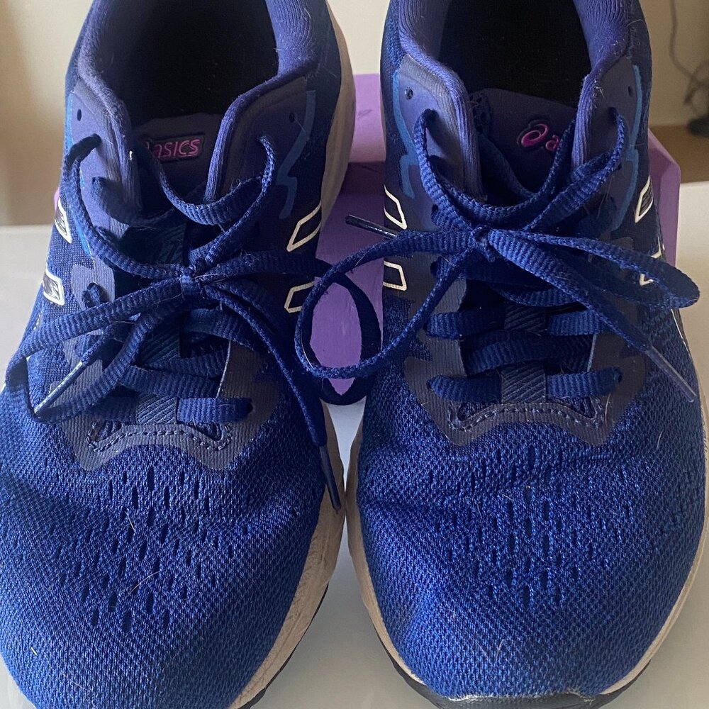 Women's Running ASICS GT-1000 Running Size 8